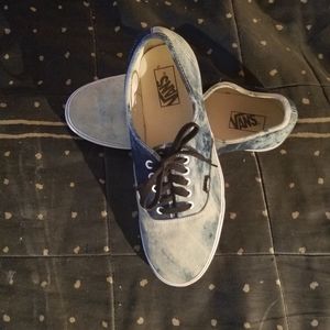 Vans rare acid wash denim shoes.